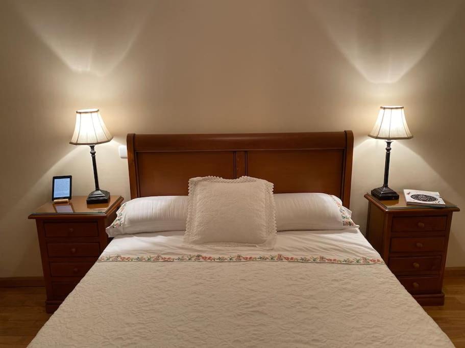 Lovely 2 Bedrooms Apartment Main Square Plasencia Εξωτερικό φωτογραφία